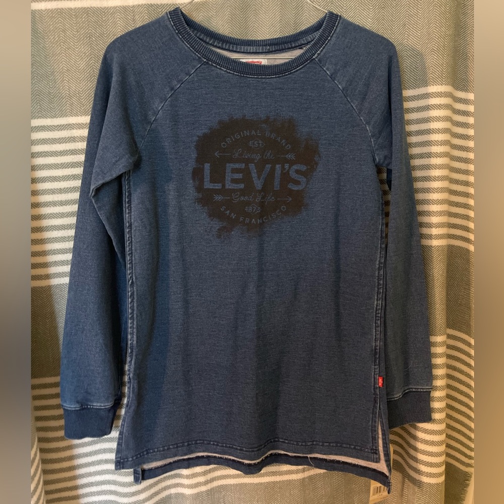 Levi’s NWT Denim Long Sleeve Pullover‎ Size L